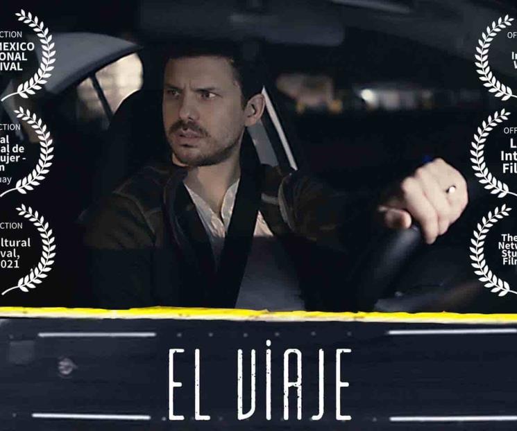 Cineasta regia viaja con su ópera prima alrededor del mundo