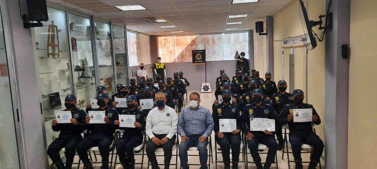 Suma Escobedo a 31 nuevos policías