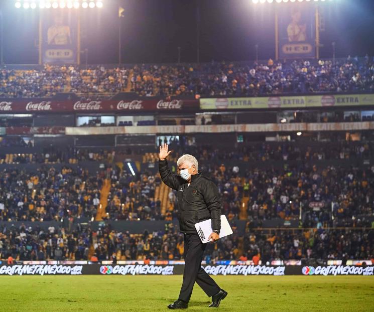Aumenta a 90 % aforo en estadios regios