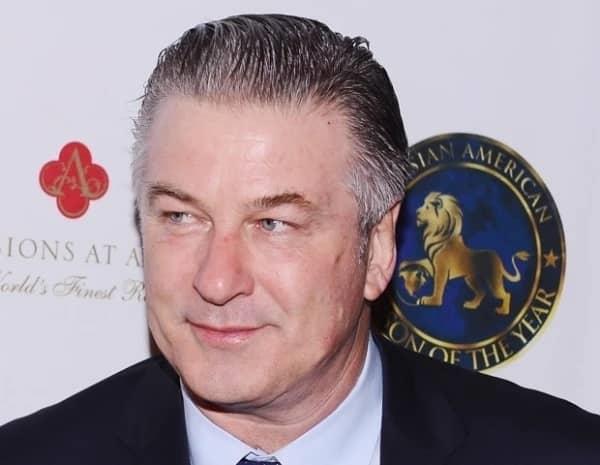 Electricista de Rust demanda a Alec Baldwin