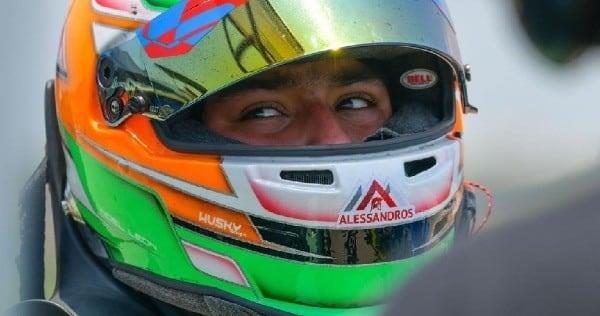 Busca regio Noel León seguir de líder en Nascar Busca regio Noel León seguir de líder en Nascar