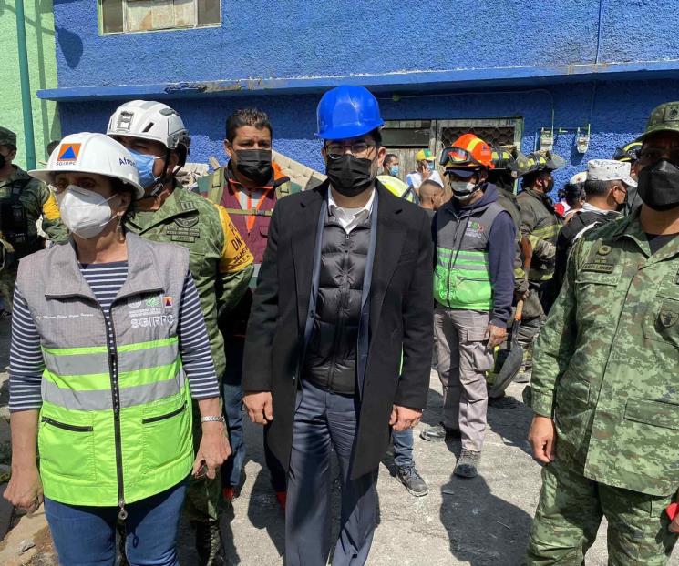 Gobierno de la CDMX brinda apoyo a personas afectadas