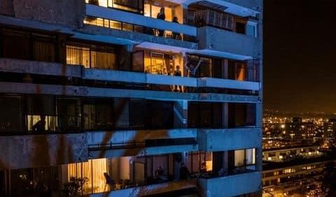 Austria aprueba confinamiento para personas no vacunadas