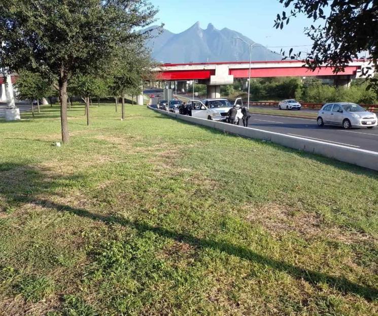 Detienen a conductor correlón