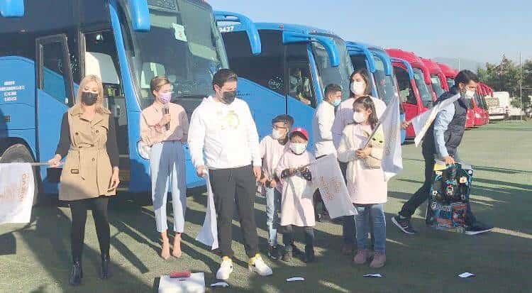 Lleva Samuel a vacunar a niños de 5 a 11 años