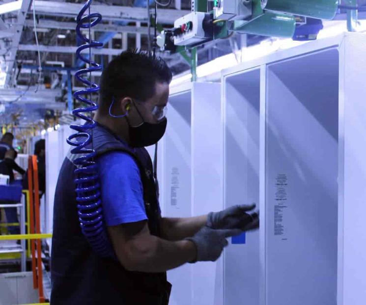 Aumentan empleos en la entidad