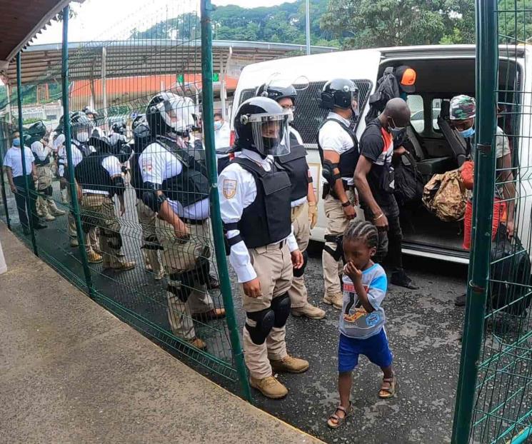 Desempeñan militares 127 funciones Desempeñan militares 127 funciones