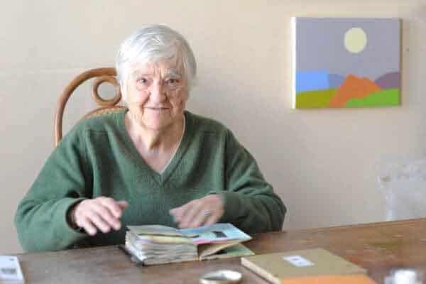 Fallece la pintora Etel Adnan
