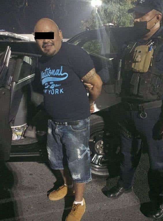 Detenido luego de presuntamente tratar de agredir a su mamá