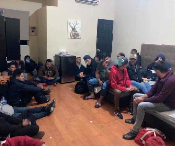 Abandonan a 195 migrantes en Apodaca