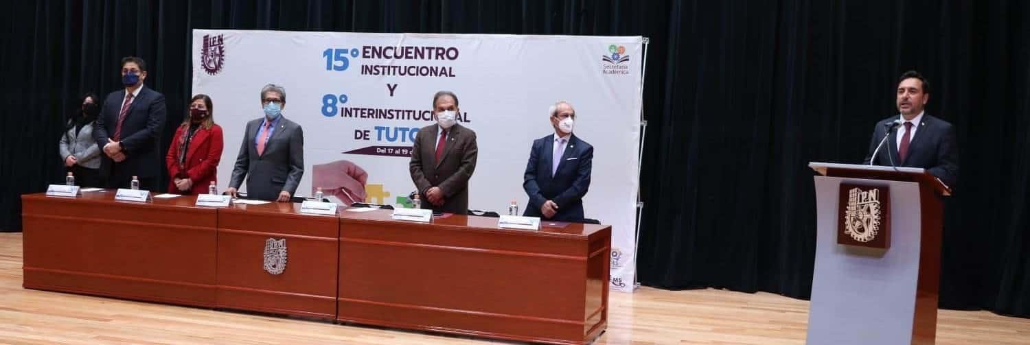 IPN refuerza aprendizaje de estudiantes con tutorías