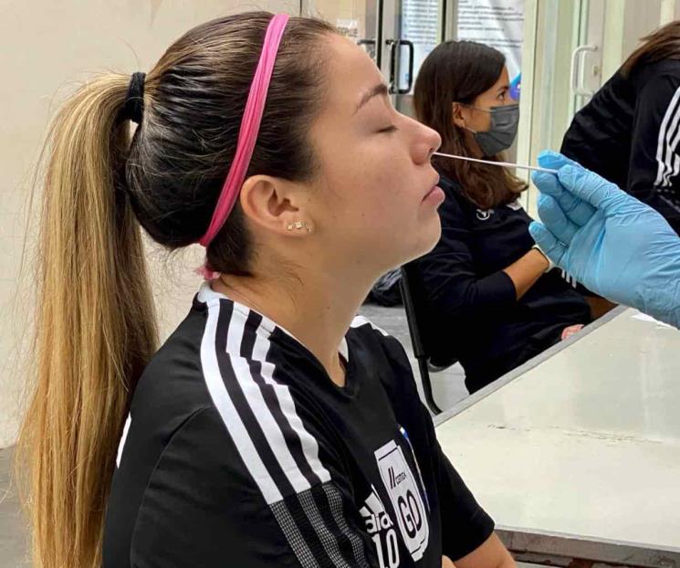 Prueba de Covid-19 en Tigres Femenil