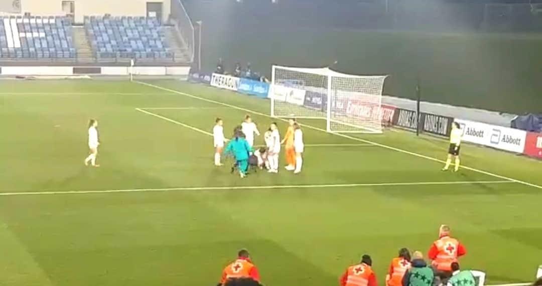 Sale lesionada Kenti Robles en duelo del Real Madrid