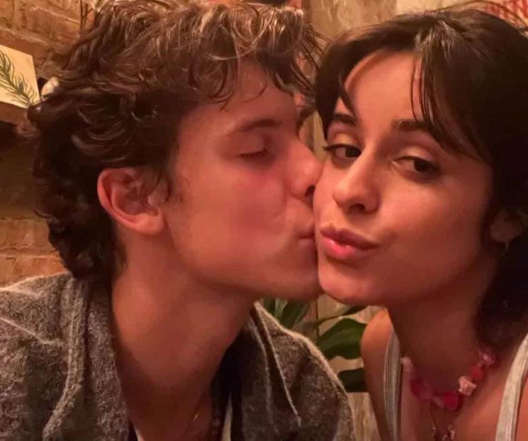 Cabello y Shawn Mendes terminan después de dos años Cabello y Shawn Mendes terminan después de dos años