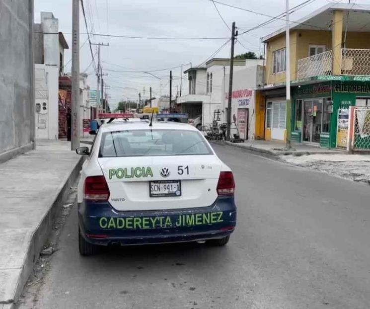 Intentan ejecutar a conductor en Cadereyta
