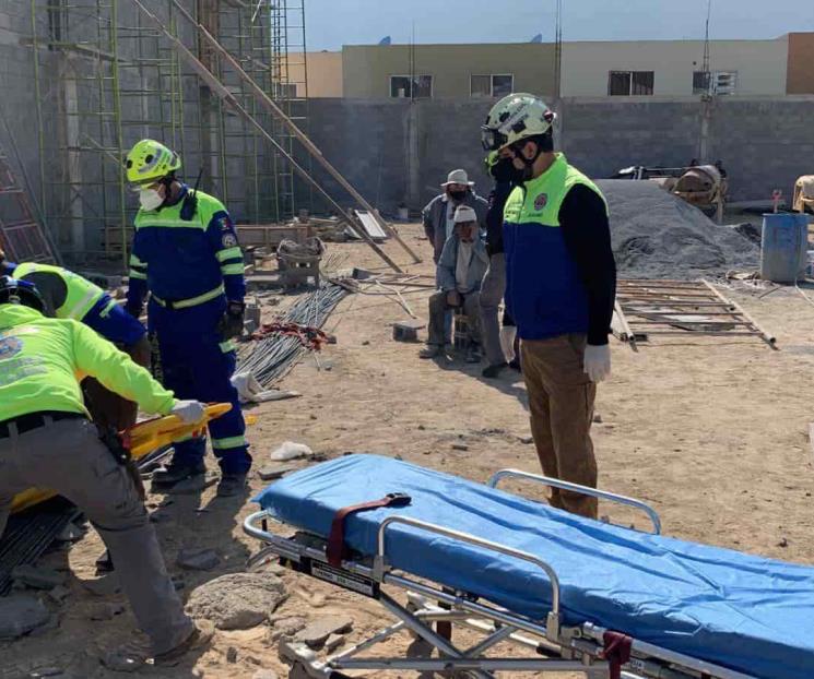 Sepulta derrumbe a trabajadores Sepulta derrumbe a trabajadores
