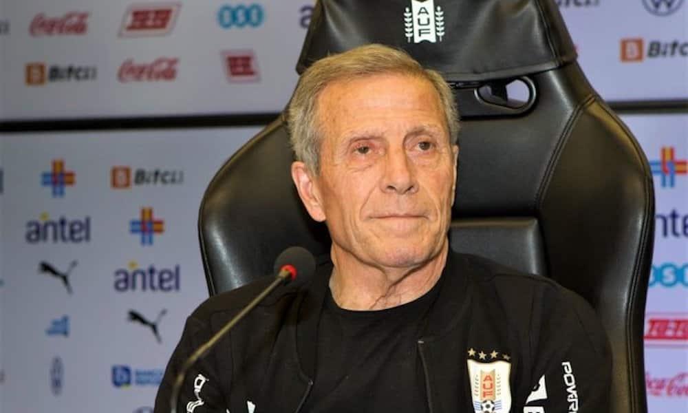 Óscar Tabárez es cesado como técnico de Uruguay