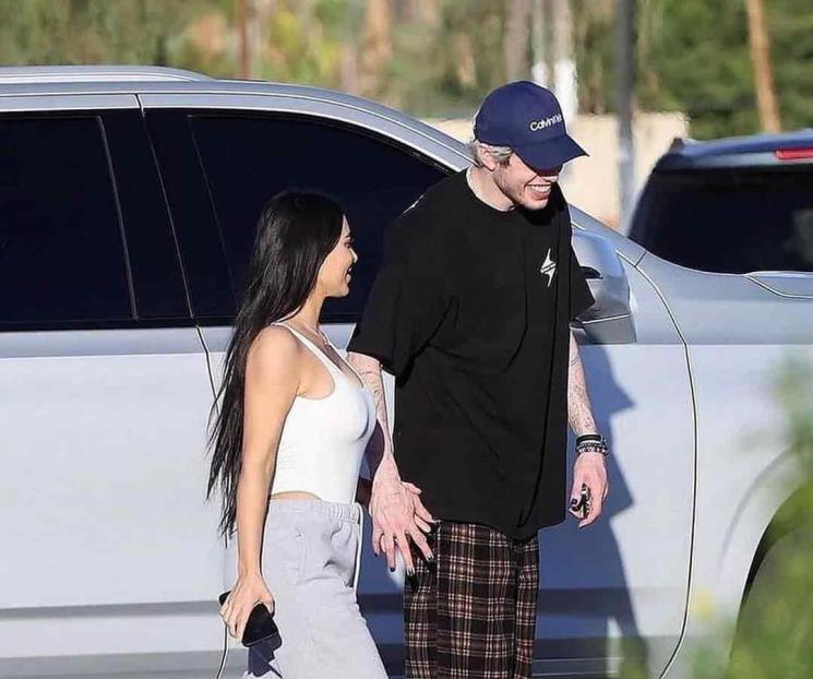 Kim Kardashian y Pete Davidson son novios Kim Kardashian y Pete Davidson son novios