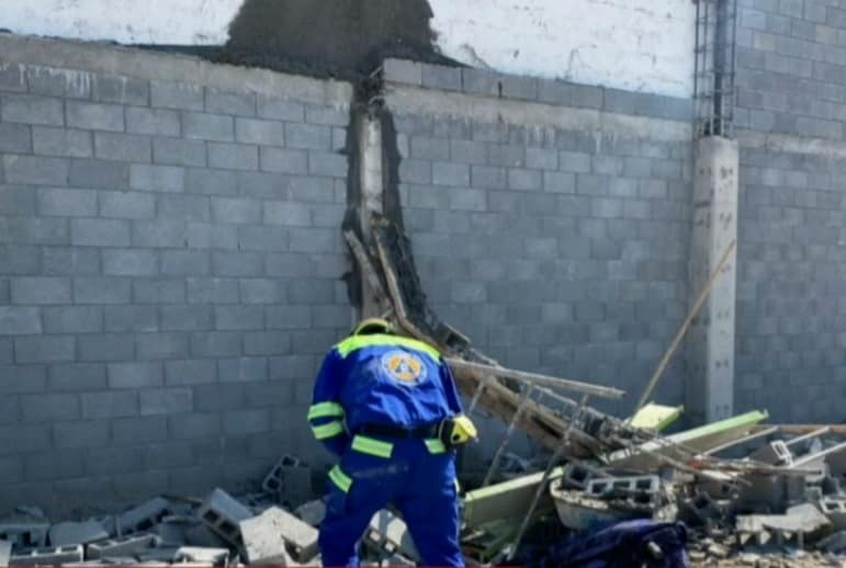 Cuatro trabajadores de la construcción terminaron con lesiones de consideración,