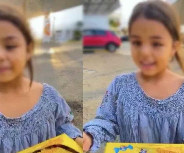 Niña habla 4 idiomas y vende dulces en Ecuador