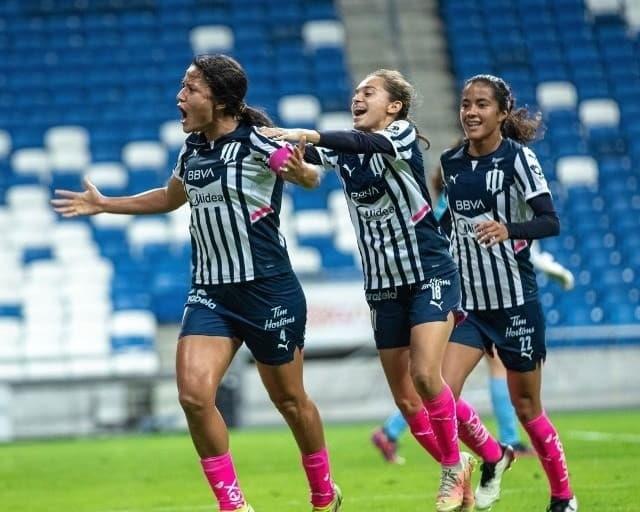 Buscan Rayadas alcanzar a Tigres Buscan Rayadas alcanzar a Tigres