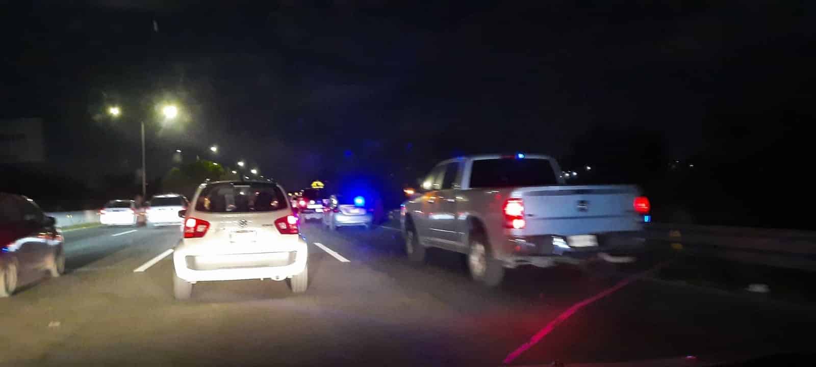 El cadáver de una persona semi enterrado fue localizado a la altura del lecho del Río Santa Catarina