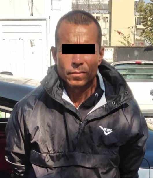 Sorprendido cometiendo un robo tipo cristalazo en la colonia Vista Hermosa