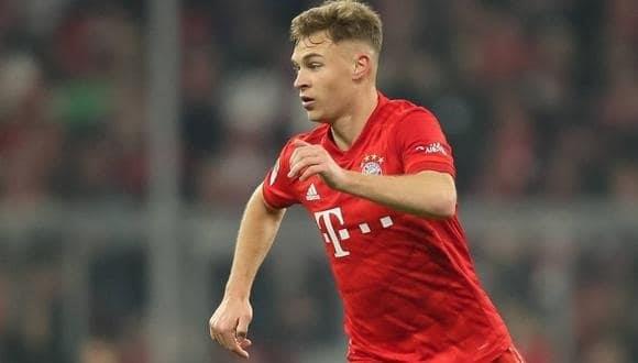 Baja sueldo Bayern a Kimich y cuatro más por no vacunarse