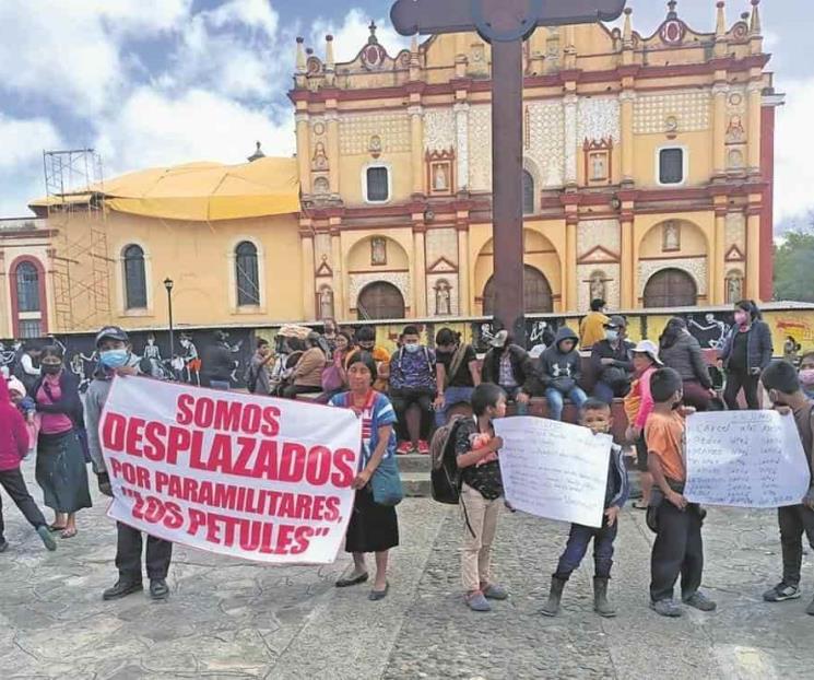 Exigen comprar armas con premio de rifa de avión