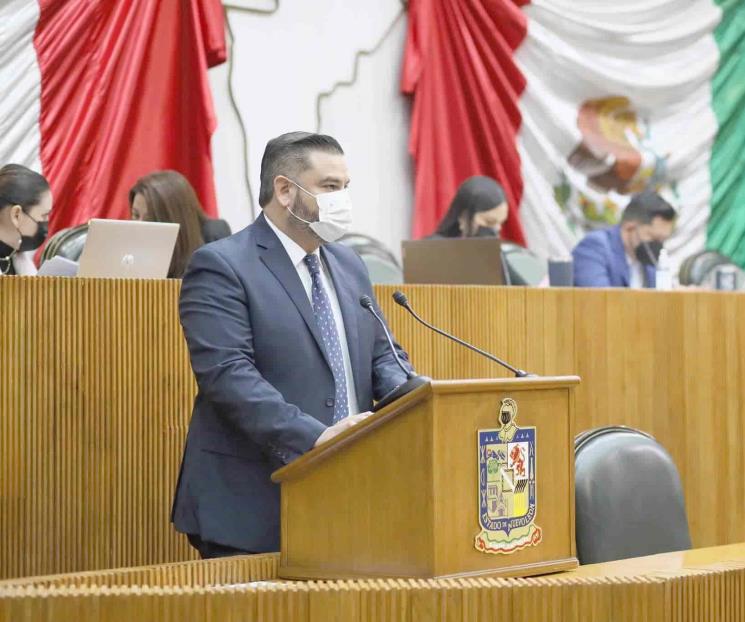 Rechazan por unanimidad veto a Ley de Isssteleón Rechazan por unanimidad veto a Ley de Isssteleón