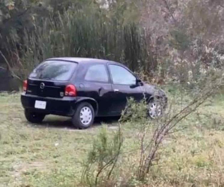 Detienen a hombre que desmantelaba auto en Montemorelos