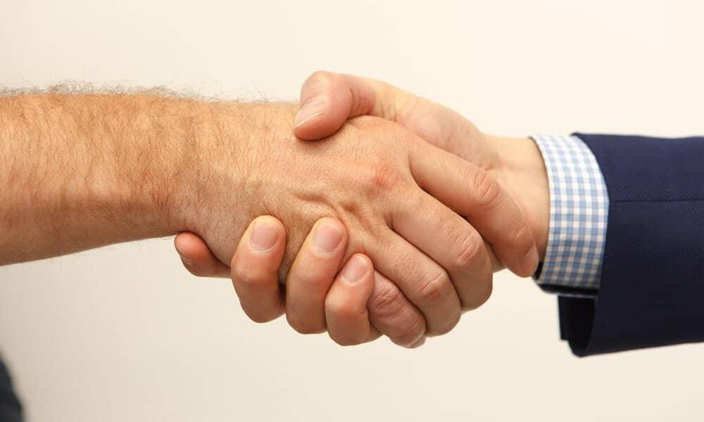 Firman acuerdo de exclusividad Qualcomm y Microsoft