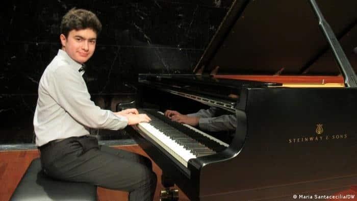 Gana mexicano premio Beethoven Bonnensis Gana mexicano premio Beethoven Bonnensis