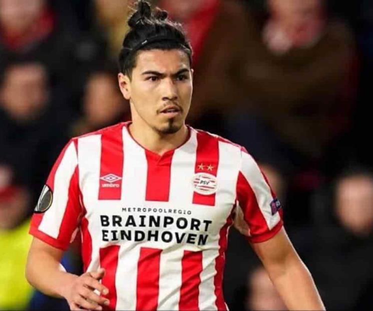 Vence PSV al Sturm; Erick Gutiérrez ve acción