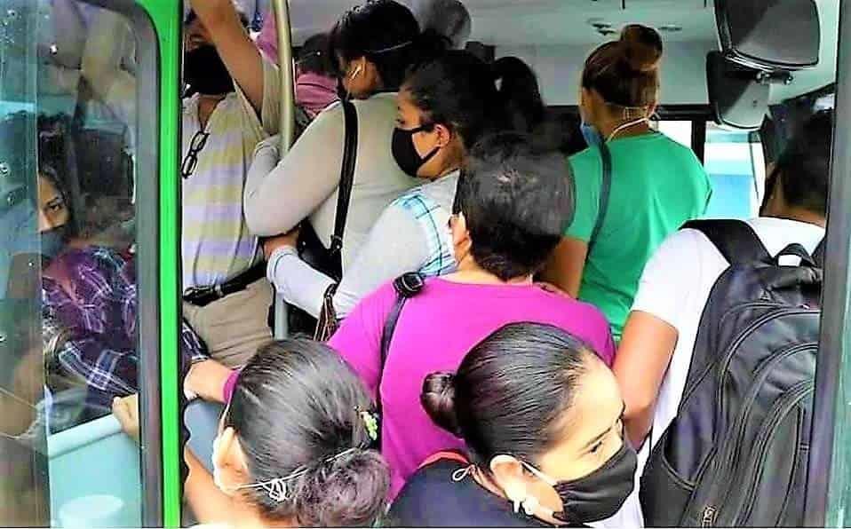 Exhorta CEDH a la SS establecer aforos en el transporte Exhorta CEDH a la SS establecer aforos en el transporte