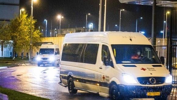Holanda detecta 61 positivos a Covid en dos vuelos Holanda detecta 61 positivos a Covid en dos vuelos