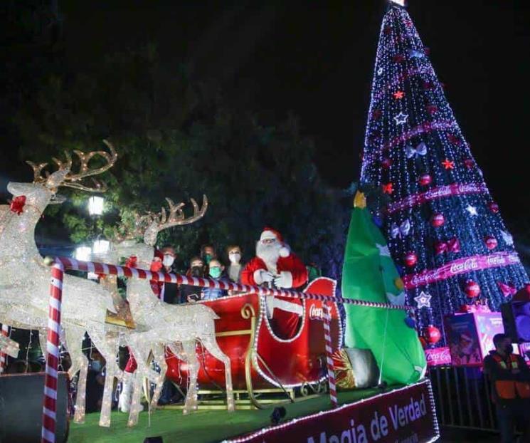 Encabeza Díaz encendido navideño