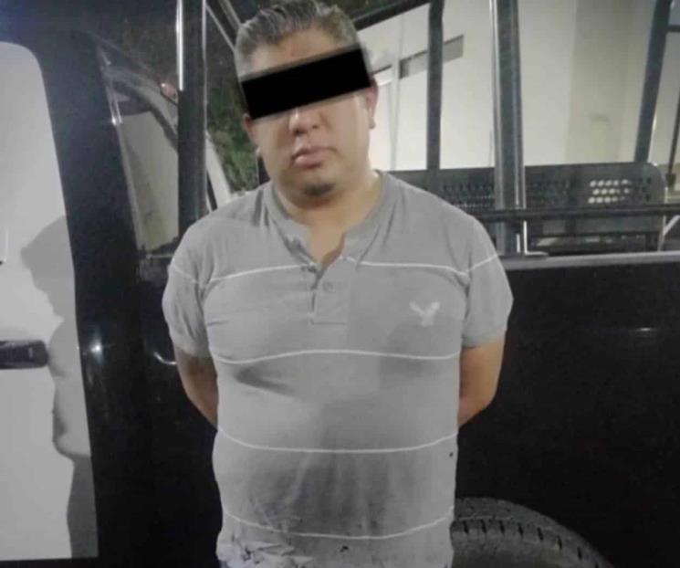 Lo detienen con droga; contaba con orden de aprehensión