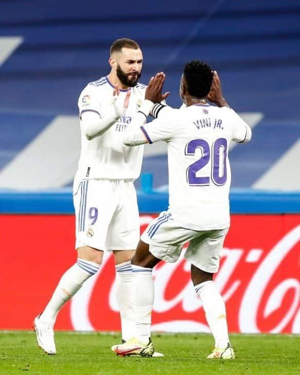 Real Madrid sigue al frente en España