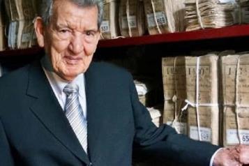 Convocan al premio nacional de cr&oacute;nica Israel Cavazos Garza