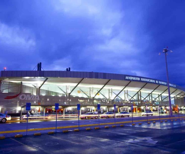 Inician filtros en aeropuerto para detectar Ómicron Inician filtros en aeropuerto para detectar Ómicron