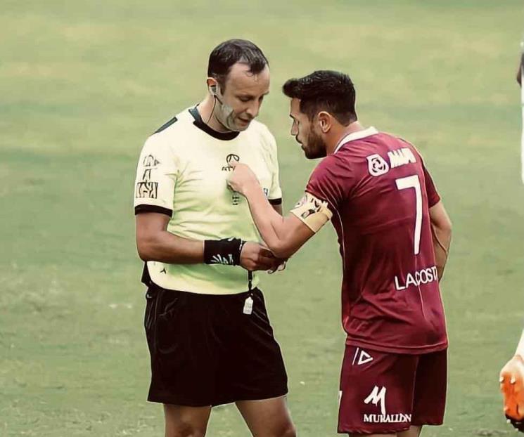 Amenaza de muerte jugador a árbitro; este último lo denuncia Amenaza de muerte jugador a árbitro; este último lo denuncia