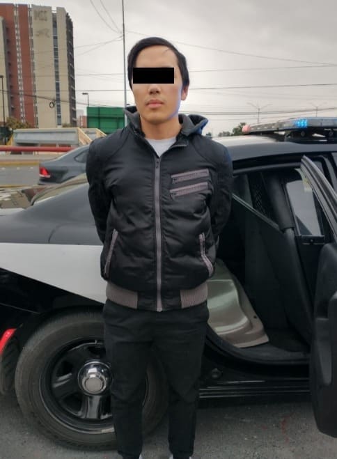 Circulaba en un vehículo Mini Cooper con reporte de robo