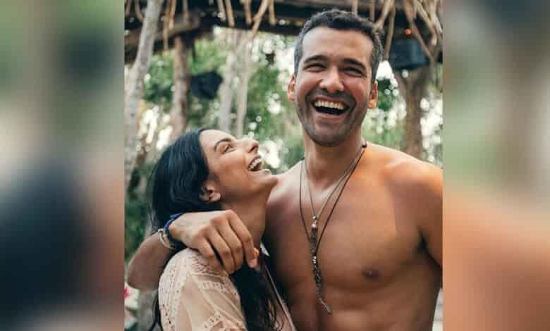 Aislinn Derbez estrena romance con Jonathan Kubben