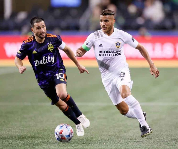 Es Jona Dos Santos opción para Rayados