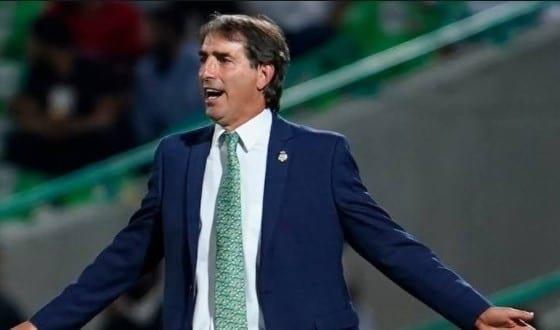 Almada es oficializado como nuevo entrenador del Pachuca
