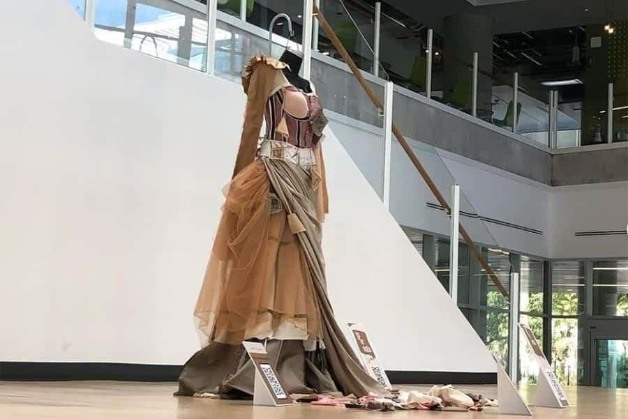 Profesor Tec busca crear conciencia en la industria textil