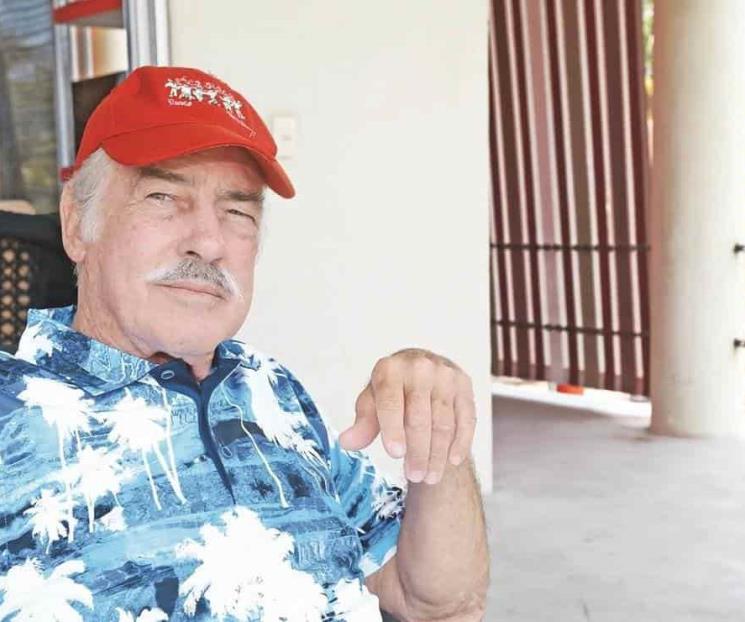 Andrés García recuerda a los Beltrán Leyva como caballeros