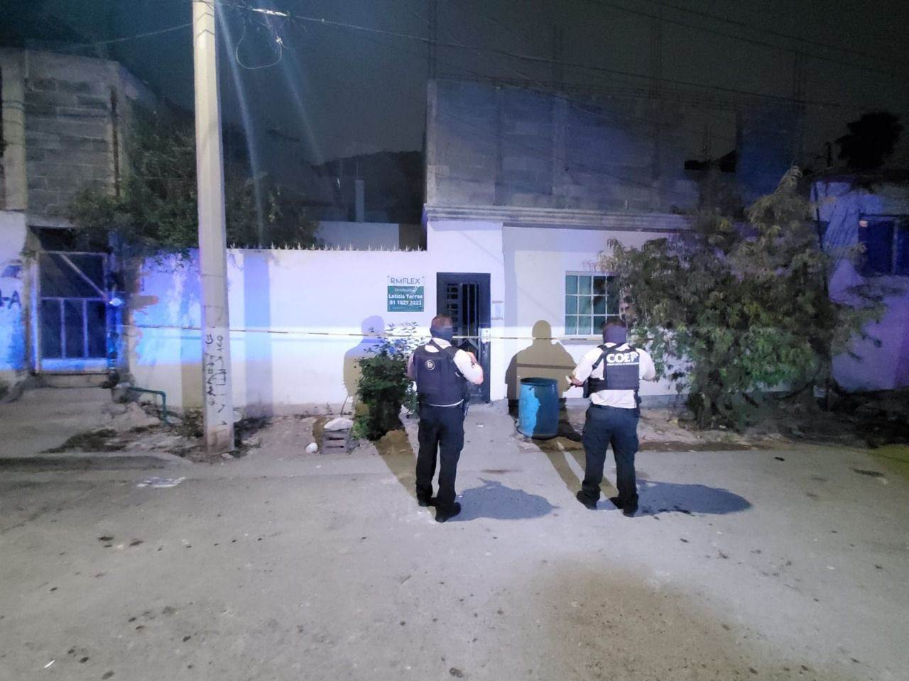 El aseguramiento de droga y un presunto narcomenudista detenido dejaron dos cateos