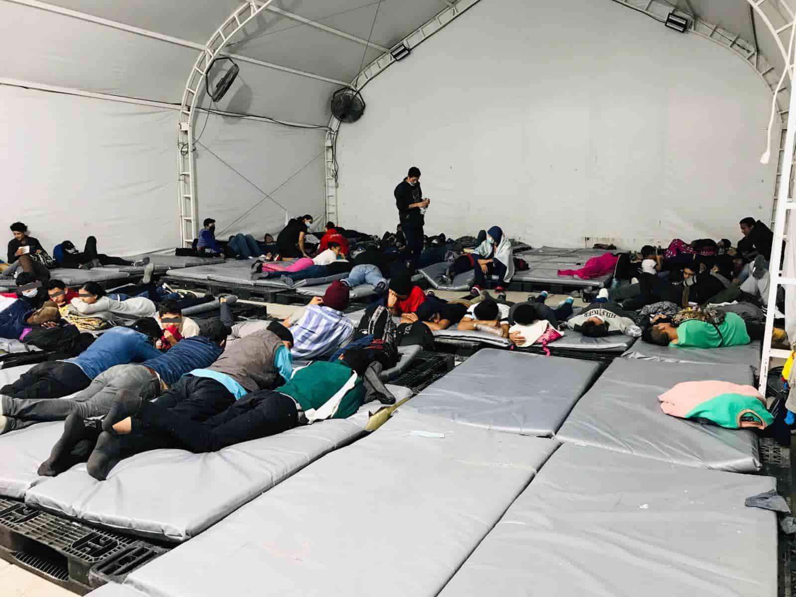 105 indocumentados centroamericanos que se encontraban en un hotel del centro de Monterrey